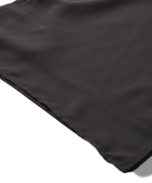 NO ID.(ノーアイディ)の「mlt5343-ハーフZIPリバーシブルPO プルオーバー(Tシャツ/カットソー・メンズ・グレー/ブラック・ONE SIZE)」の3枚目の写真