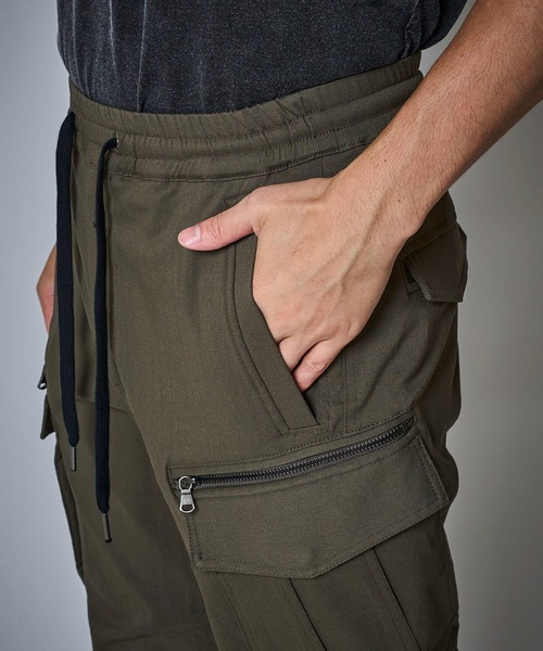 TETE HOMME（テットオム）の「【WEB限定】 STRETCH CARGO PANTS / ストレッチカーゴパンツ（カーゴパンツ・メンズ・ブラック/カーキ/カーキオリーブ・MEDIUM/LARGE/X-LARGE）」の19枚目の写真