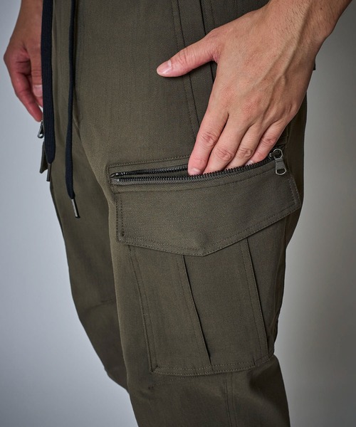 TETE HOMME（テットオム）の「【WEB限定】 STRETCH CARGO PANTS / ストレッチカーゴパンツ（カーゴパンツ・メンズ・ブラック/カーキ/カーキオリーブ・MEDIUM/LARGE/X-LARGE）」の21枚目の写真