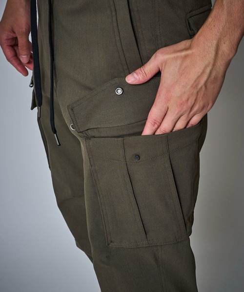 TETE HOMME（テットオム）の「【WEB限定】 STRETCH CARGO PANTS / ストレッチカーゴパンツ（カーゴパンツ・メンズ・ブラック/カーキ/カーキオリーブ・MEDIUM/LARGE/X-LARGE）」の22枚目の写真