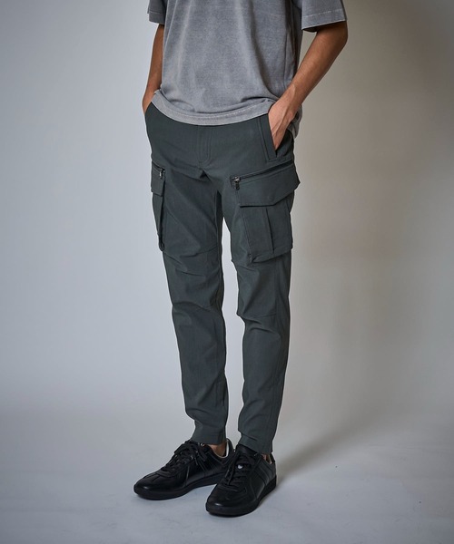 TETE HOMME（テットオム）の「【WEB限定】 STRETCH CARGO PANTS / ストレッチカーゴパンツ（カーゴパンツ・メンズ・ブラック/カーキ/カーキオリーブ・MEDIUM/LARGE/X-LARGE）」の11枚目の写真
