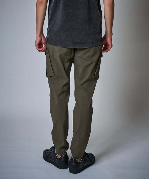 TETE HOMME（テットオム）の「【WEB限定】 STRETCH CARGO PANTS / ストレッチカーゴパンツ（カーゴパンツ・メンズ・ブラック/カーキ/カーキオリーブ・MEDIUM/LARGE/X-LARGE）」の13枚目の写真