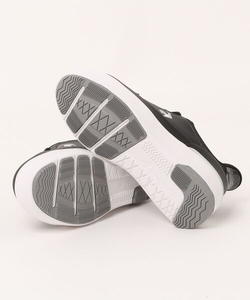 le coq sportif（ルコックスポルティフ）の「le coq sportif ルコックスポルティフ LCS SEVRES LIFT 2 SI【さっと履ける/防水】レディーススニーカー(LCSセーヴルリフト) LU5FRS74LZ（スニーカー・レディース・ブラック×ホワイト/ホワイト×ピンク・25.0cm/24.5cm/24.0cm/23.5cm/23.0cm/22.5cm）」の4枚目の写真