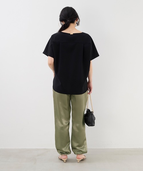 MICA&DEAL（マイカ＆ディール）の「T-ブラウス〈セットアップ対応〉（シャツ/ブラウス・レディース・ダークネイビー/ブラック/オフホワイト・FREE）」の13枚目の写真