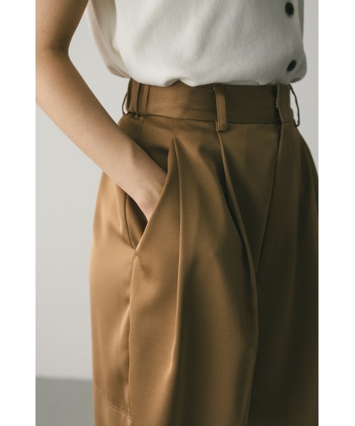STYLEMIXER（スタイルミキサー）の「サテンハーフパンツ（その他パンツ・レディース・キャメル/ブラック/アイボリー・SMALL/MEDIUM）」の12枚目の写真