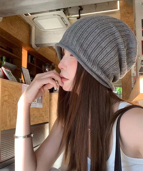 BARELY BLUE（ベアリーブルー）の「【 BARELY BLUE / ベアリーブルー 】 スロームード ニットビーニー（ショルダーバッグ・レディース・アイボリー/グレー/ブラウン/ダークグレー・FREE）」の13枚目の写真