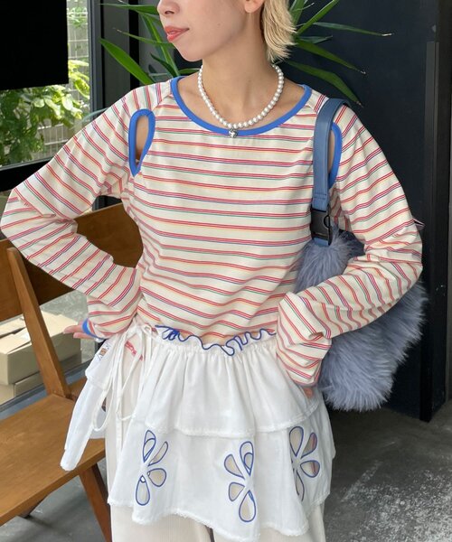 HELLO.SANFRANCISCO(ハローサンフランシスコ)の「【HELLO.SANFRANCISCO/ハローサンフランシスコ】カットアウトマルチボーダーTEE(Tシャツ/カットソー・レディース・ブラウン/オフホワイト/グレー・ONE SIZE)」の2枚目の写真