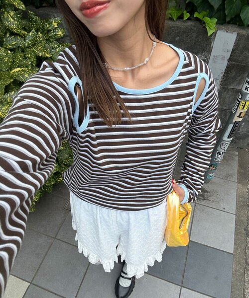 HELLO.SANFRANCISCO(ハローサンフランシスコ)の「【HELLO.SANFRANCISCO/ハローサンフランシスコ】カットアウトマルチボーダーTEE(Tシャツ/カットソー・レディース・ブラウン/オフホワイト/グレー・ONE SIZE)」の17枚目の写真