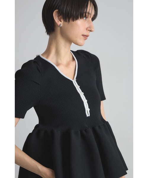 &. NOSTALGIA(アンドドットノスタルジア)の「配色ペプラムニット(ニット/セーター・レディース・ピンク/ブラック・M)」の5枚目の写真