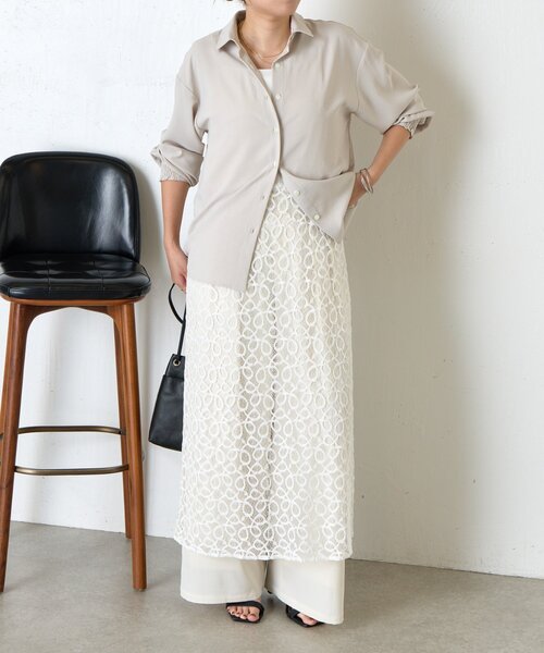 Jena espace merveilleux（ジェナ　エスパスメルヴェイユ）の「サテン切替レースキャミワンピース（ワンピース・レディース・ブラック/オフホワイト・FREE）」の6枚目の写真