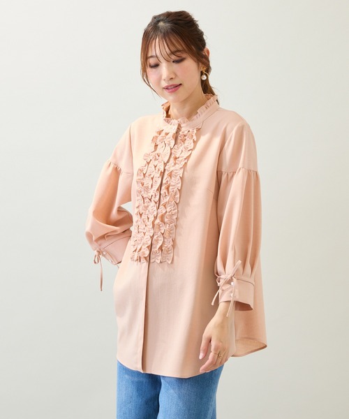 Rose Tiara（ローズティアラ）の「【接触冷感/イージーケア/手洗いOK】フリルブラウス（シャツ/ブラウス・レディース・オフホワイト/オレンジ/ブラック・46/42/38）」の4枚目の写真