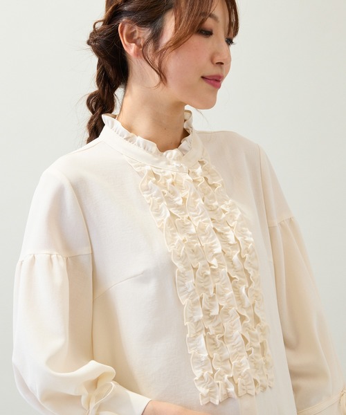 Rose Tiara（ローズティアラ）の「【接触冷感/イージーケア/手洗いOK】フリルブラウス（シャツ/ブラウス・レディース・オフホワイト/オレンジ/ブラック・46/42/38）」の10枚目の写真