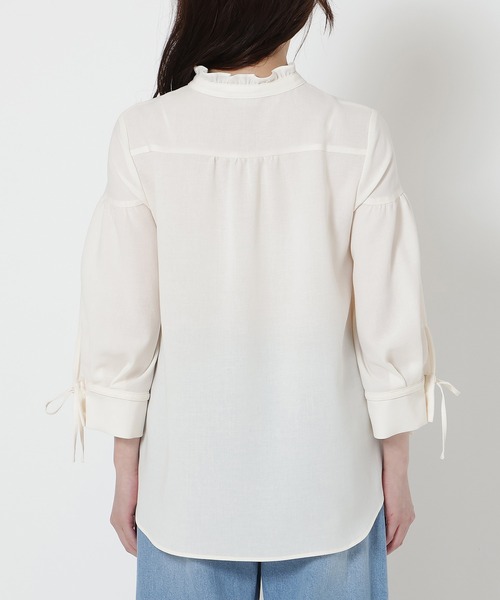 Rose Tiara（ローズティアラ）の「【接触冷感/イージーケア/手洗いOK】フリルブラウス（シャツ/ブラウス・レディース・オフホワイト/オレンジ/ブラック・46/42/38）」の18枚目の写真