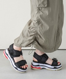 厚底ベルクロスポーツサンダル