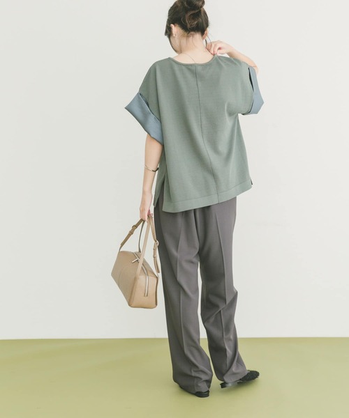 ITEMS URBANRESEARCH(アイテムズ アーバンリサーチ)の「Vネックドッキングニット(ニット/セーター・レディース・ブラック/グリーン/モカ・FREE)」の6枚目の写真