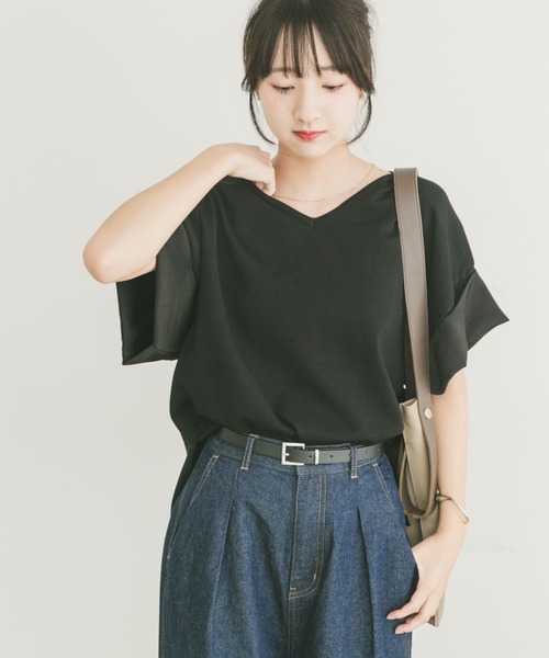 ITEMS URBANRESEARCH(アイテムズ アーバンリサーチ)の「Vネックドッキングニット(ニット/セーター・レディース・ブラック/グリーン/モカ・FREE)」の11枚目の写真