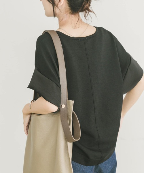 ITEMS URBANRESEARCH(アイテムズ アーバンリサーチ)の「Vネックドッキングニット(ニット/セーター・レディース・ブラック/グリーン/モカ・FREE)」の12枚目の写真