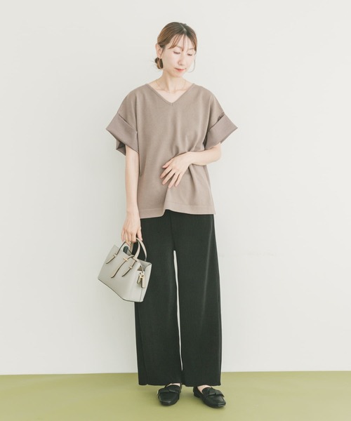 ITEMS URBANRESEARCH(アイテムズ アーバンリサーチ)の「Vネックドッキングニット(ニット/セーター・レディース・ブラック/グリーン/モカ・FREE)」の19枚目の写真