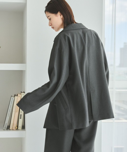 LAKOLE（ラコレ）の「ダブルテーラードジャケット / 592599（テーラードジャケット・レディース・チャコール/モカ/ボルドー・FREE）」の11枚目の写真