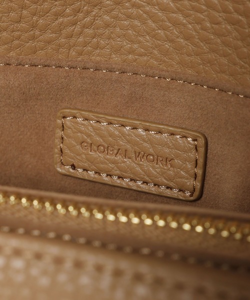 GLOBAL WORK(グローバルワーク)の「スペ軽お財布ショルダー2/580785(ショルダーバッグ・レディース・レッド/ベージュ/ブラック/イエロー/アイボリー・ONE SIZE)」の16枚目の写真