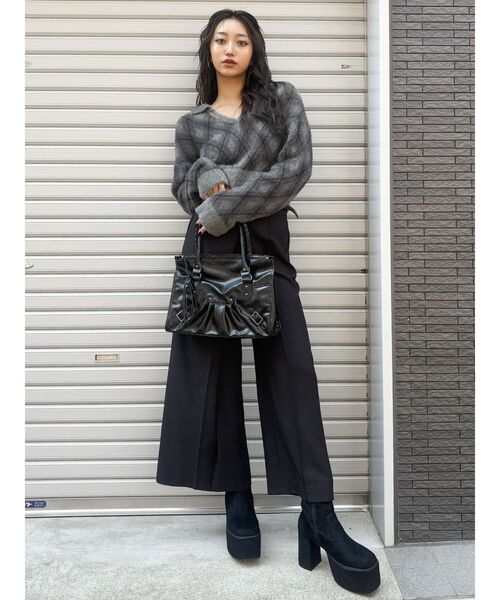 MURUA（ムルーア）の「ベロアスクエアブーツ（ブーツ・レディース・ブラック・22.5/23.5/24.5）」の3枚目の写真