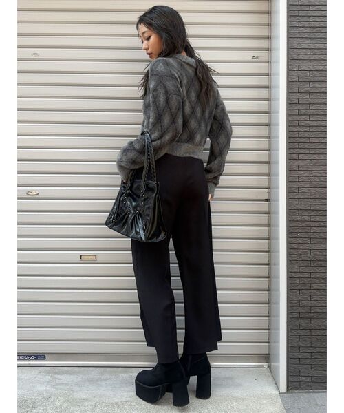 MURUA（ムルーア）の「ベロアスクエアブーツ（ブーツ・レディース・ブラック・22.5/23.5/24.5）」の4枚目の写真