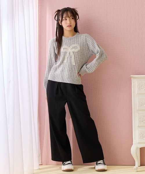 Amourire girl（アムリールガール）の「リボンチュールニットプルオーバー（ニット/セーター・キッズ・オフホワイト/グレー・150cm/140cm/160cm/130cm）」の13枚目の写真