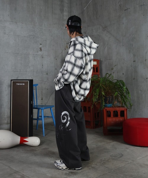 ILL'S（イルズ）の「メタルプリント トライバルワイドスウェットパンツ メンズ レディース ユニセックス（スウェットパンツ・メンズ・アイボリー/チャコールグレー・L/M）」の9枚目の写真