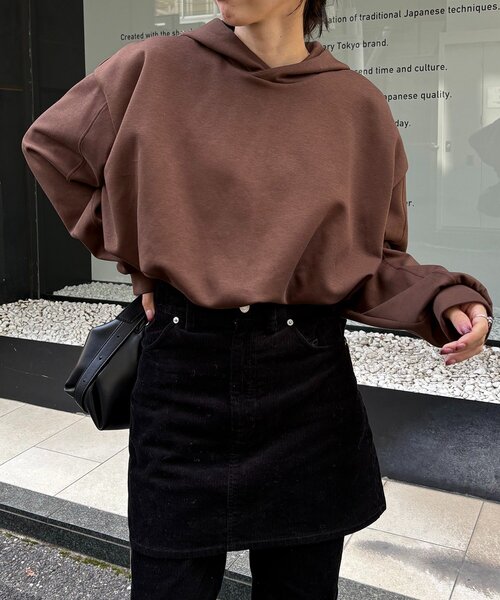 CAPRICIEUX LE'MAGE（カプリシューレマージュ）の「バルーンフーディ（Tシャツ/カットソー・レディース・グレー/ベージュ/ブラウン・FREE）」の2枚目の写真