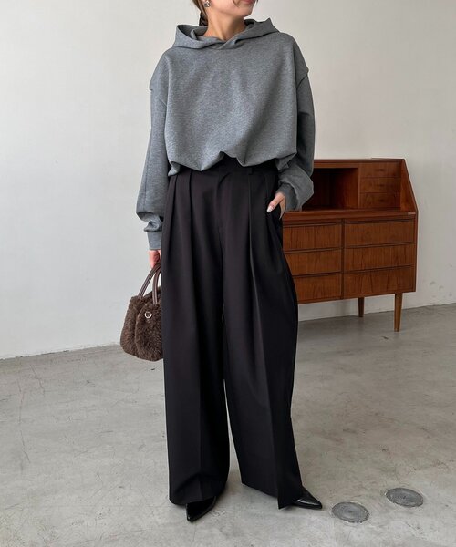 CAPRICIEUX LE'MAGE（カプリシューレマージュ）の「バルーンフーディ（Tシャツ/カットソー・レディース・グレー/ベージュ/ブラウン・FREE）」の8枚目の写真