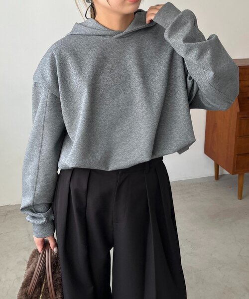 CAPRICIEUX LE'MAGE（カプリシューレマージュ）の「バルーンフーディ（Tシャツ/カットソー・レディース・グレー/ベージュ/ブラウン・FREE）」の10枚目の写真