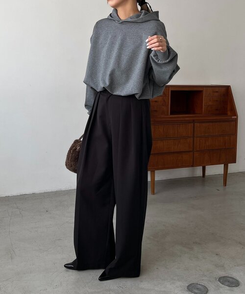 CAPRICIEUX LE'MAGE（カプリシューレマージュ）の「バルーンフーディ（Tシャツ/カットソー・レディース・グレー/ベージュ/ブラウン・FREE）」の14枚目の写真