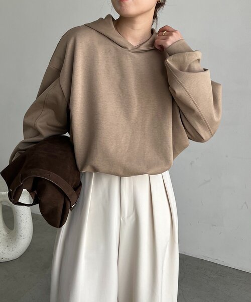 CAPRICIEUX LE'MAGE（カプリシューレマージュ）の「バルーンフーディ（Tシャツ/カットソー・レディース・グレー/ベージュ/ブラウン・FREE）」の5枚目の写真