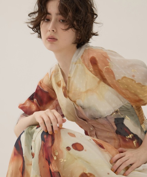 Ameri（アメリ）の「【AMERI/アメリ】《STUDIOUS別注》Art Organdy Dress/アートオーガンジードレス/ワンピース/秋服（ワンピース・レディース・ベージュ・M/S）」の17枚目の写真