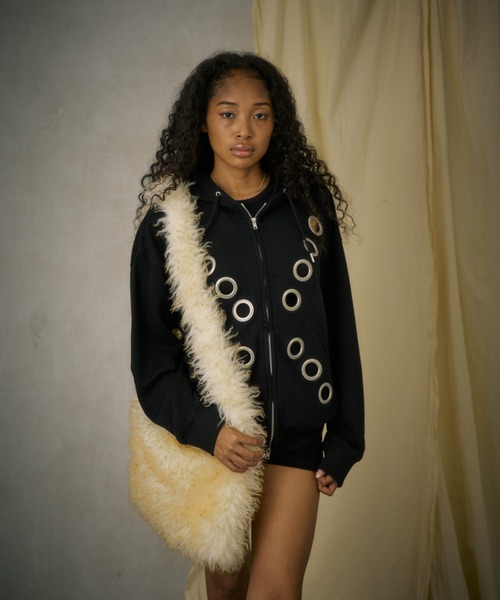 FTW（エフティダブリュー）の「FUR SHOULDER BAG（ショルダーバッグ・レディース・ブラック/その他・FREE）」の8枚目の写真