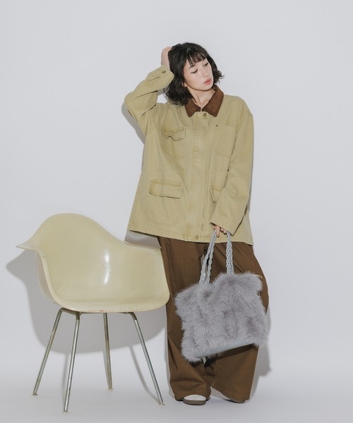 AO2(アオズ)の「Collar Corduroy Panel Design Coveralls / 襟コーデュロイ 切り替えデザイン カバーオール(カバーオール・レディース・カーキ/チャコール/グリーン・FREE)」の17枚目の写真