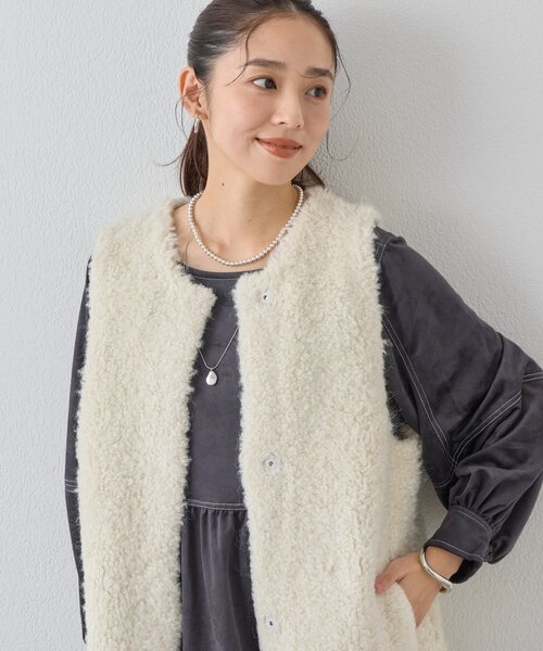 un dix cors(アンディコール)の「《着こなしの幅が広がる》前後2WAYピーチスキンステッチワンピース(ワンピース・レディース・チャコールグレー/グレイッシュベージュ/ピンク・FREE)」の4枚目の写真
