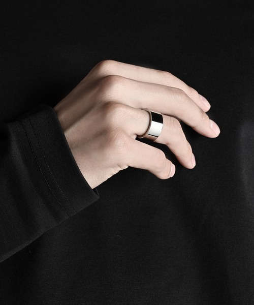 ADRER（アドラー）の「surgical stainless ring / サージカルステンレスリング（リング・メンズ・シルバー系3/シルバー系2/シルバー系4/シルバー系1・18号/16号/14号）」の2枚目の写真