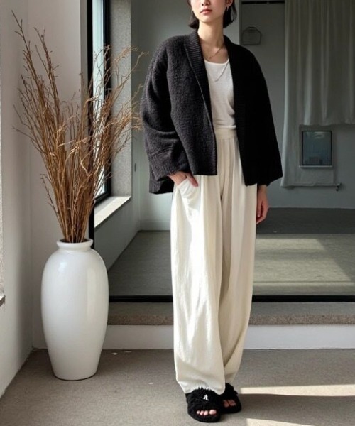 cammie(キャミー)の「コーデュロイゆったりパンツ(その他パンツ・レディース・オフホワイト/ブラック/ブラウン・M/L)」の15枚目の写真