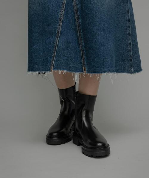 eness（エネス）の「ENESS　チェルシーブーツ（ブーツ・レディース・ブラック・37/38）」の2枚目の写真