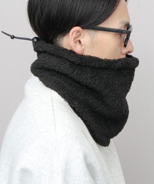 GERRY(ジェリー)の「A.M.S.別注 ミドル丈 ファーリーフリース ボア ハイネックウォーマー(ネックウォーマー/スヌード・メンズ・ブラック/グレー・FREE)」の4枚目の写真