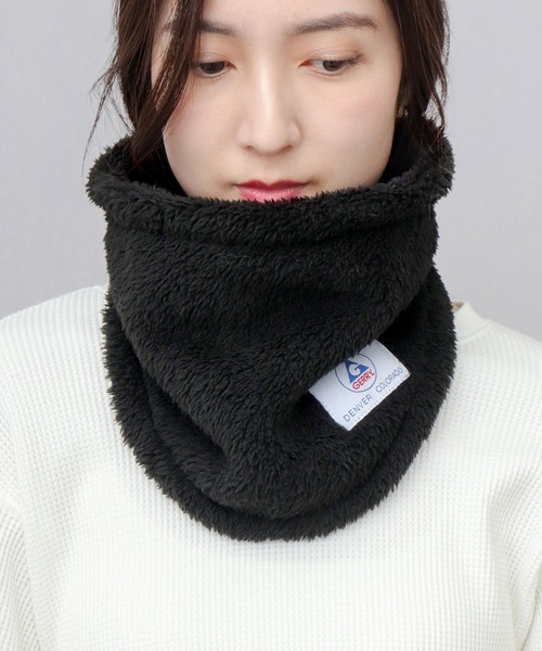 GERRY(ジェリー)の「A.M.S.別注 ミドル丈 ファーリーフリース ボア ハイネックウォーマー(ネックウォーマー/スヌード・メンズ・ブラック/グレー・FREE)」の6枚目の写真