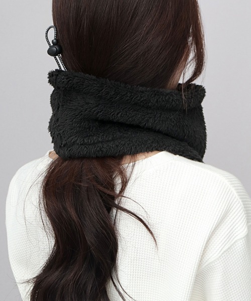 GERRY(ジェリー)の「A.M.S.別注 ミドル丈 ファーリーフリース ボア ハイネックウォーマー(ネックウォーマー/スヌード・メンズ・ブラック/グレー・FREE)」の8枚目の写真