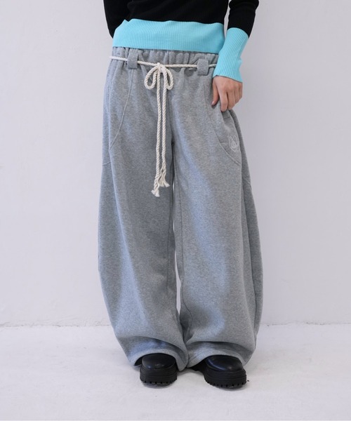 Uenui(ウニュイ)の「【 cunii 】ロープ デザイン ワイド スウェット パンツ レディース 韓国 風 カジュアル ストリート(その他パンツ・レディース・グレー/ブルー/ブラック・FREE)」の12枚目の写真