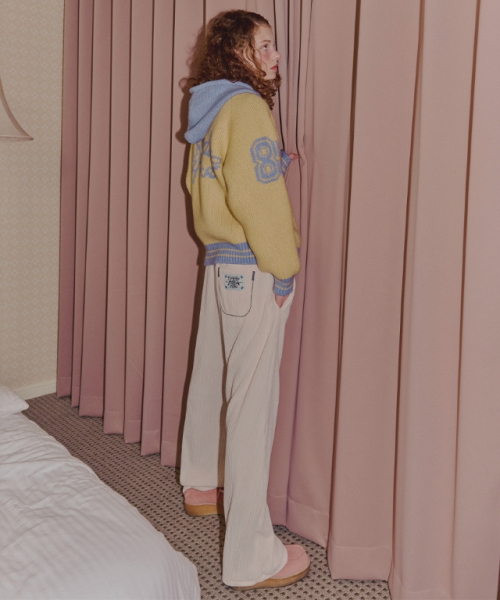 RONRON(ロンロン)の「STITCH CORDUROY TRACK PANTS IVORY(その他パンツ・レディース・その他・FREE)」の5枚目の写真