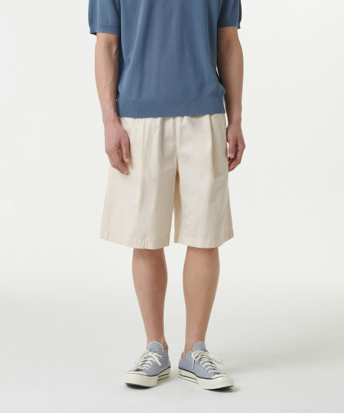 MUSINSA STANDARD（ムシンサスタンダード）の「コットンワンタックワイドバンディングショーツ[クリーム]（その他パンツ・メンズ・その他・26/28/36/34/32/30）」の2枚目の写真