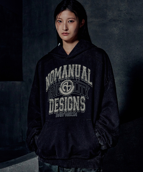 NOMANUAL（NOMANUAL）の「LAYERED ARCH GRAPHIC HOODIE - WASHED BLACK（パーカー・レディース・その他・MEDIUM/LARGE/X-LARGE）」の3枚目の写真