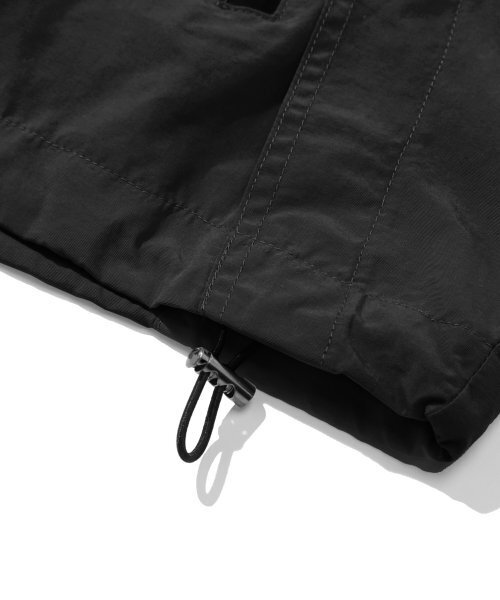 TRILLION(トリリオン)の「ディビジョンナイロンフード集業ベスト(BLACK)(ベスト・レディース・その他・MEDIUM/LARGE)」の10枚目の写真