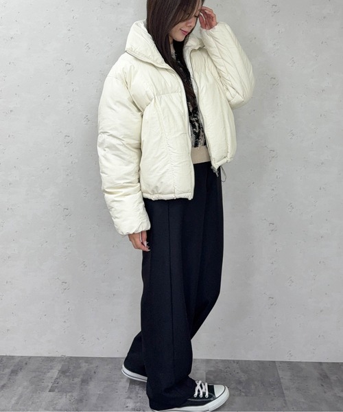 Per sist ence（パーシエンス）の「ファイバーダウンスタンドショートジャケット（ダウンジャケット/コート・レディース・アイボリー/ブラック/グレイッシュベージュ/ブラウン・ONE SIZE）」の5枚目の写真