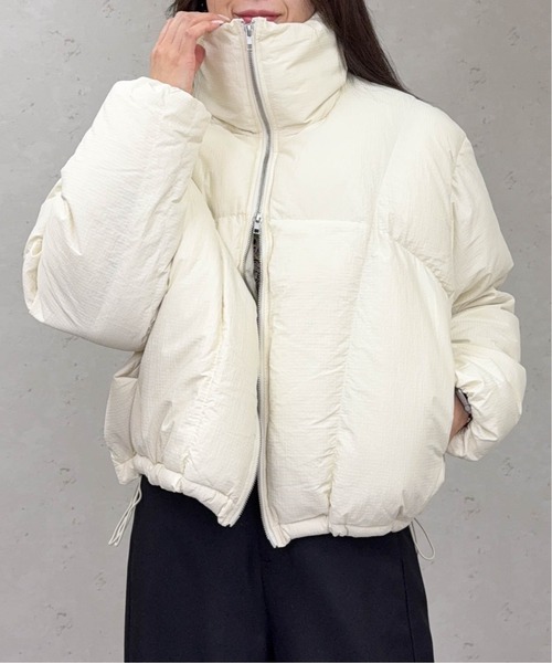 Per sist ence（パーシエンス）の「ファイバーダウンスタンドショートジャケット（ダウンジャケット/コート・レディース・アイボリー/ブラック/グレイッシュベージュ/ブラウン・ONE SIZE）」の11枚目の写真